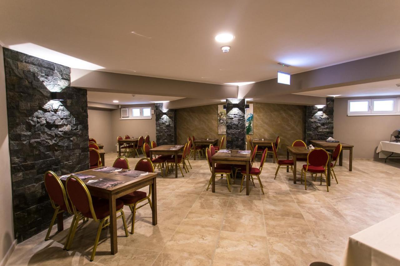 Panorama Boutique Hotel Sfântu-Gheorghe Extérieur photo